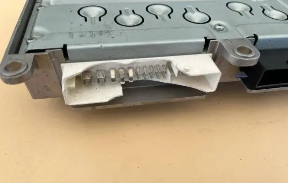 Mercedes-Benz GLE W167 Sound amplifier A1679006509 A1679002004