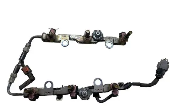 Lexus GS 300 350 430 450H Fuel main line pipe 2325031070