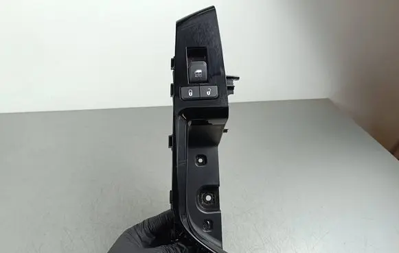 Jeep Grand Wagoneer Electric window control switch 68457899AC 48087 12624