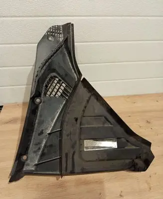 BMW 7 F01 F02 F03 F04 Other engine bay part 586509