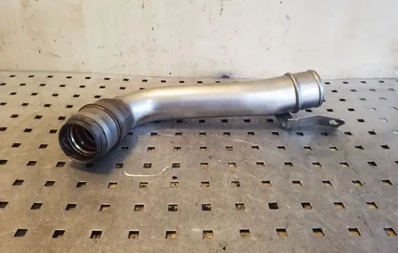 Nissan X-Trail T31 Intercooler hose/pipe 14460JD70B