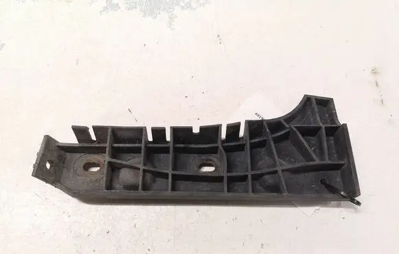 Audi A6 S6 C5 4B Front bumper mounting bracket