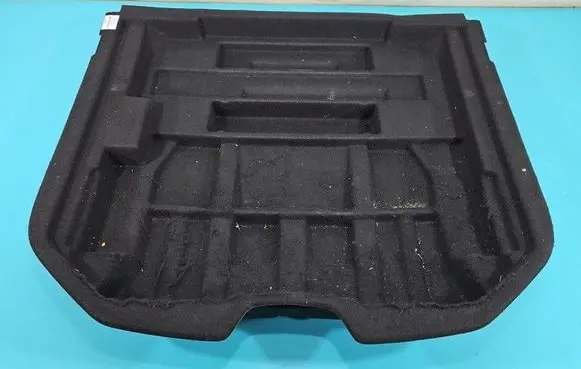 Trunk/boot floor carpet liner