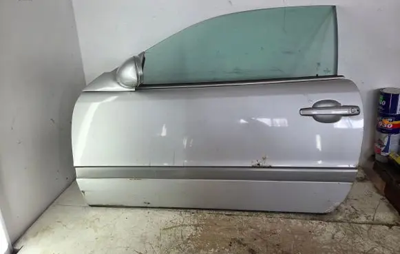 Mercedes-Benz CLK A208 C208 Door (2 Door Coupe) 