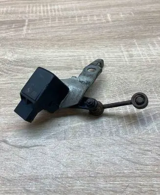 BMW 5 E60 E61 Headlight/headlamp level sensor 1093697