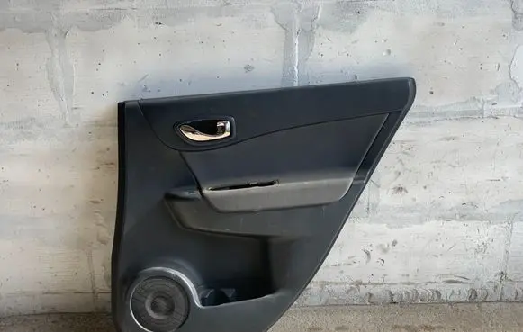 Renault Koleos I Rear door card panel trim