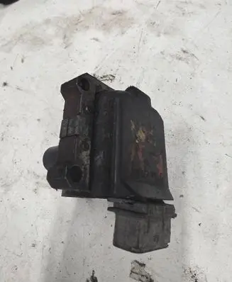 BMW 3 E46 High voltage ignition coil 0221504410