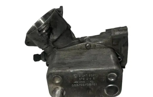BMW 5 E39 Engine oil radiator 2247204 8792145