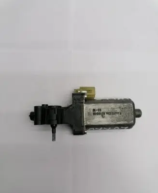 BMW 7 E65 E66 Seat adjustment motor 0390201995