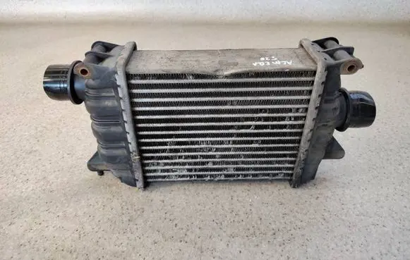 Nissan Almera N16 Intercooler radiator ETP10209