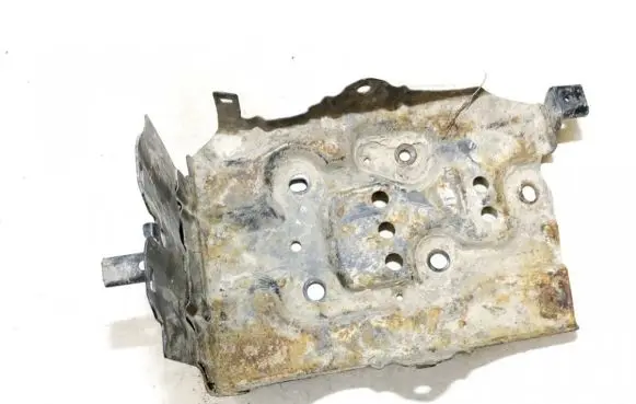 Battery box tray