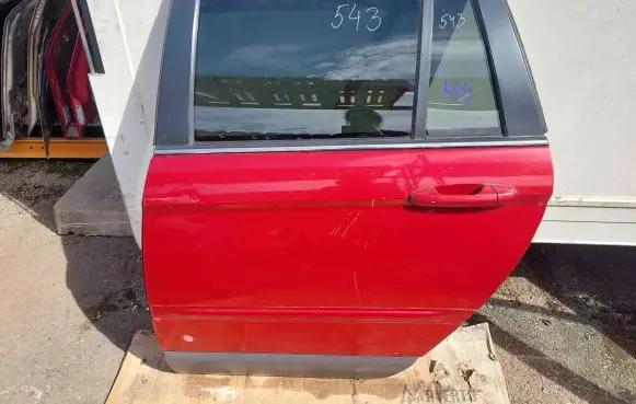 Chrysler Pacifica Rear door