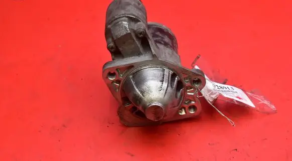 Mazda 2 Starter motor M000T32771