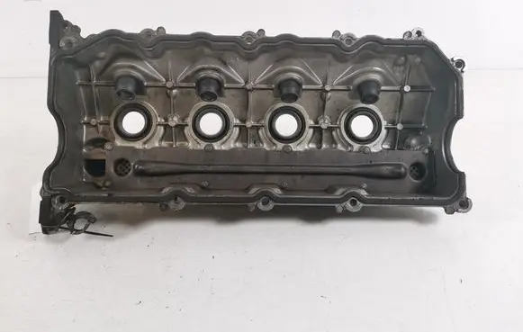 Toyota Avensis T220 Rocker cam cover 