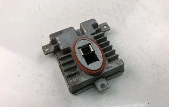 BMW 5 F10 F11 Xenon control unit/module 7237647