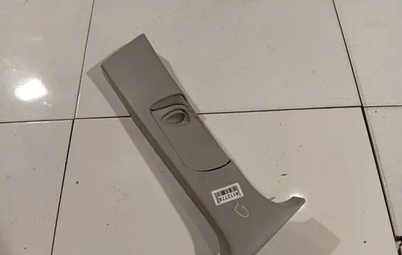 Opel Meriva A (B) pillar trim (top) 13181088