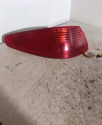 Peugeot 607 Rear/tail lights