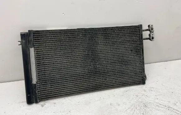 BMW 3 E90 E91 A/C cooling radiator (condenser) 6930039 3213311