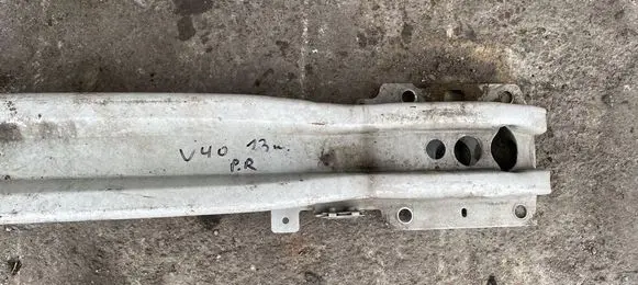 Volvo V70 Front bumper cross member 30791152