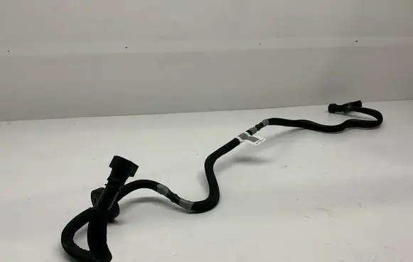 Opel Mokka B Vacuum line/pipe/hose 9832822680