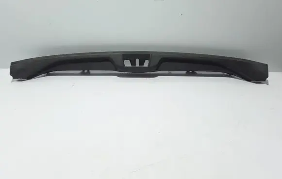 Volvo V70 Trunk/boot sill cover protection 39805315