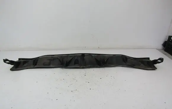 Renault Clio I Wiper trim 668107547R