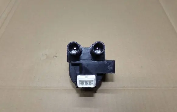 Renault Clio I High voltage ignition coil 