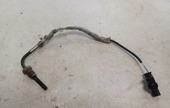 Volvo V40 Exhaust gas temperature sensor 31370467