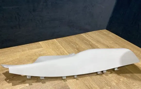 Jaguar I-Pace (D) pillar trim (bottom) J9D302650AF 13022019 1060200406