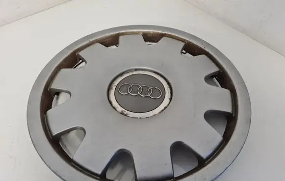 Audi A6 S6 C5 4B R16 wheel hub/cap/trim 4B0601147