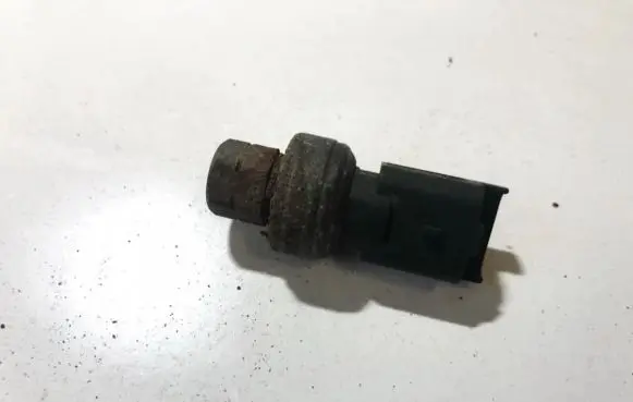 Air conditioning (A/C) pressure sensor