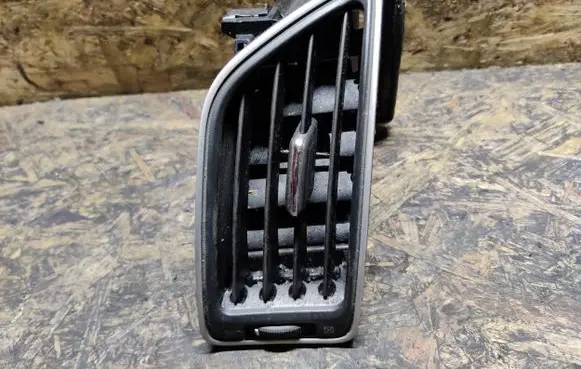 Infiniti Q50 Dashboard side air vent grill/cover trim 687614GA0A