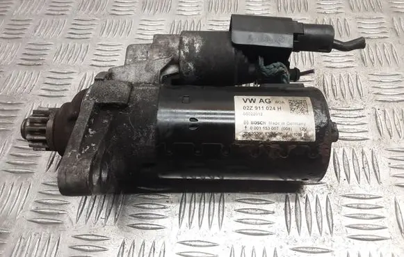 Volkswagen PASSAT B7 Starter motor 02Z911024H 0001153007