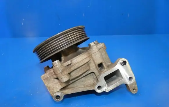 Hyundai ix35 Water pump