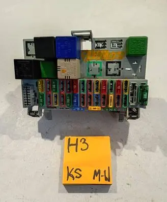 Opel Vectra B Fuse box set 90055543 90240092 90464777