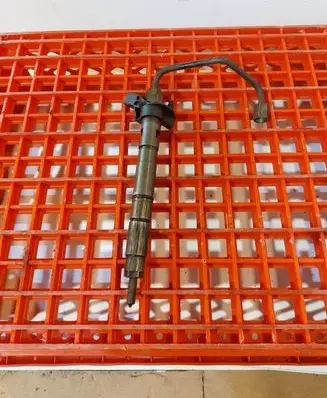 Audi A8 S8 D3 4E Fuel injector 059130277AB