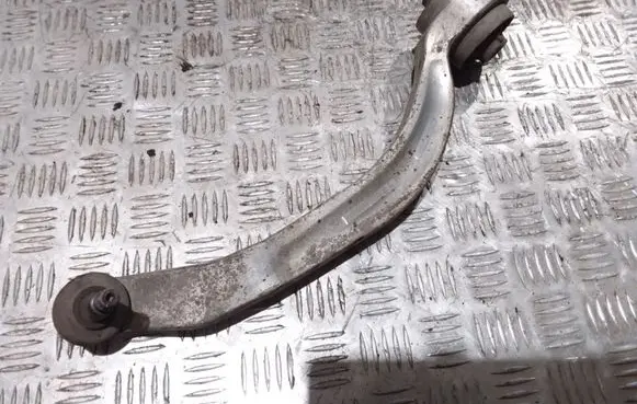 Audi A4 S4 B7 8E 8H Front lower control arm/wishbone