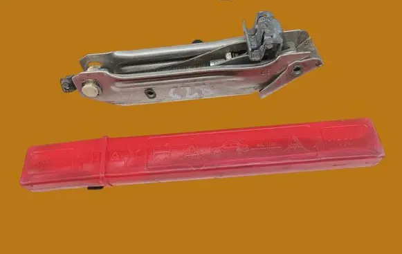Volkswagen Golf IV Lift Jack 8L0011031A