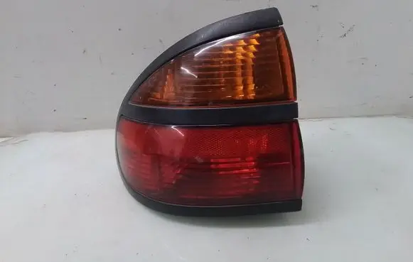 Renault Laguna I Rear/tail lights
