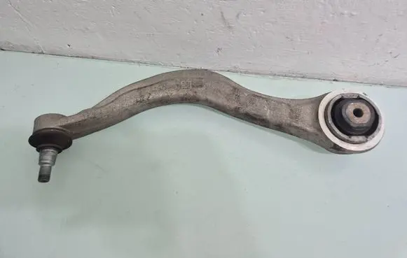Alfa Romeo Stelvio Front lower control arm/wishbone 