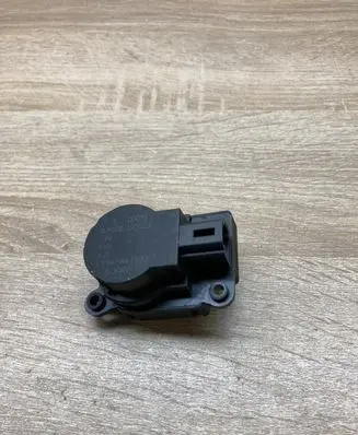 Ford Galaxy Air flap motor/actuator AV6N19E616AA EVD251