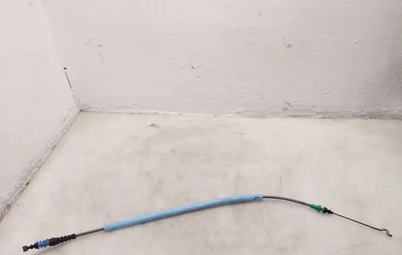 BMW 2 F44 Front door cable line