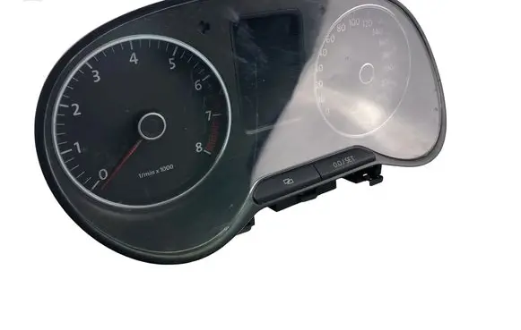 Volkswagen Polo V 6R Speedometer (instrument cluster) 6R0920860D