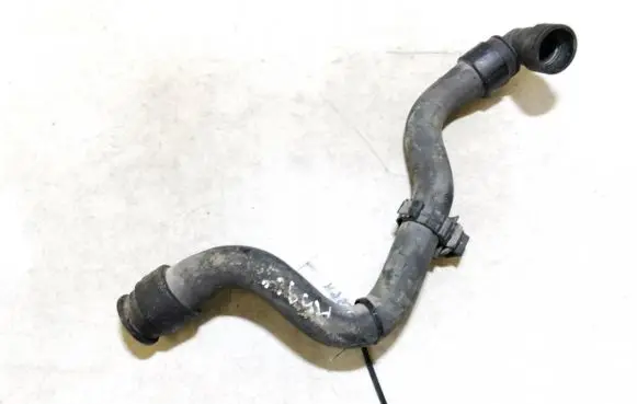 Peugeot 407 Engine coolant pipe/hose