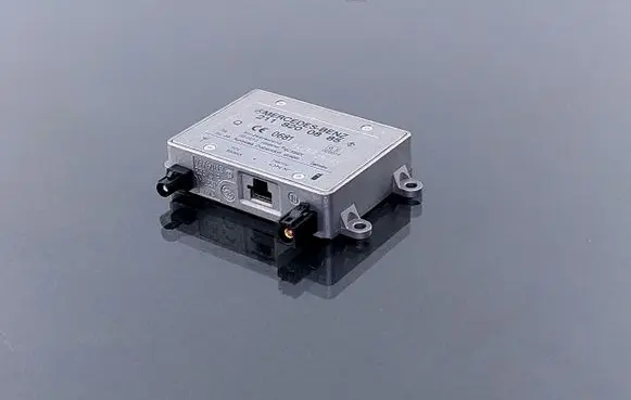 Mercedes-Benz E W211 Bluetooth control unit module E1022019 2118200885 09701212