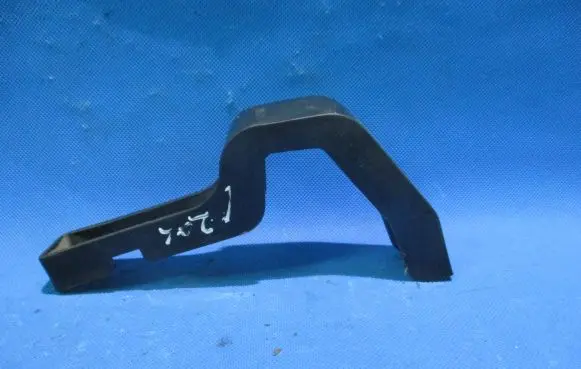 Hyundai i20 (GB IB) Front bumper mounting bracket