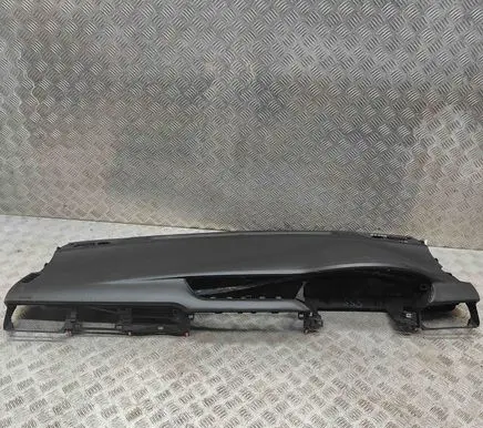 Toyota Avensis T270 Dashboard 5530205110C0