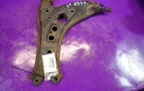 Volkswagen Polo IV 9N3 Front control arm