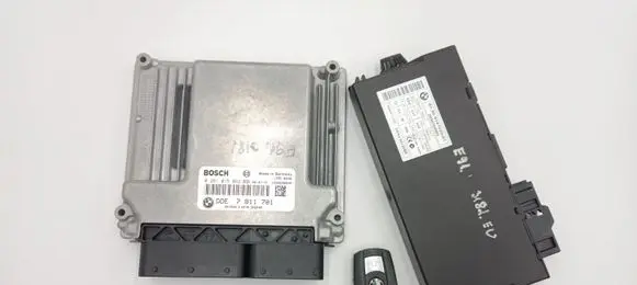 BMW 3 E90 E91 Engine ECU kit and lock set 9147220 7811701 0281015042