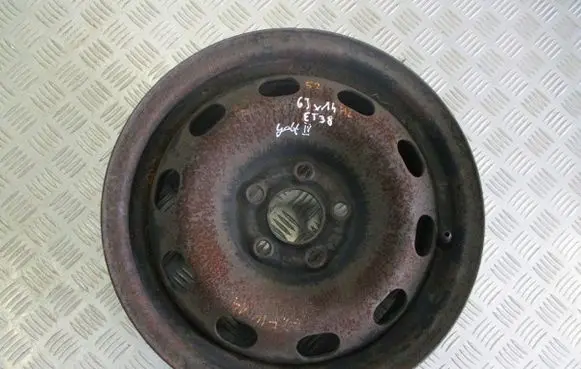 Volkswagen Golf IV R14 steel rim 